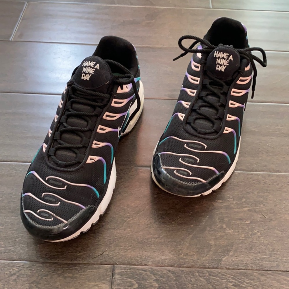 Nike AirMax Plus TN HAVE A NIKE DAY 2019 Sneakers